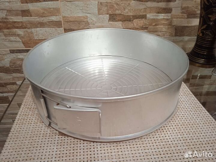 Форма для выпечки разъемная