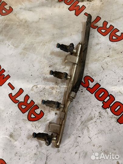 Форсунки топливные и рампа Volkswagen Passat