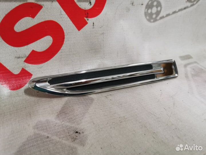 Накладка на крыло передняя левая Ford Mondeo 4