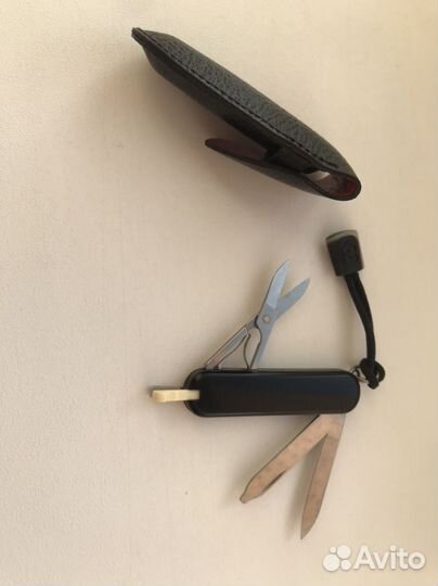 Victorinox Classic SD