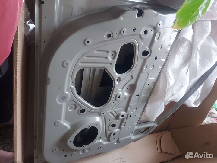 Дверь передняя левая LADA xray