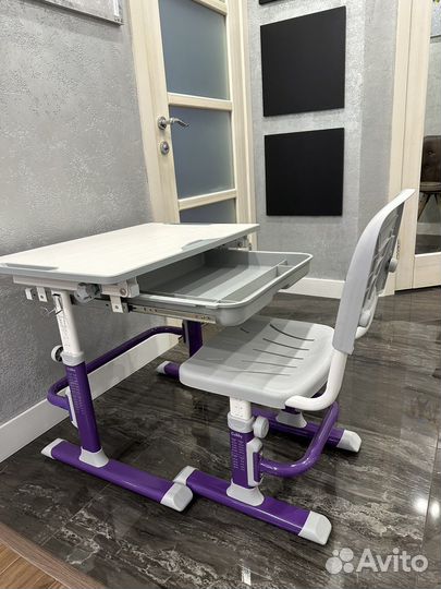 Растущая детская парта и стул