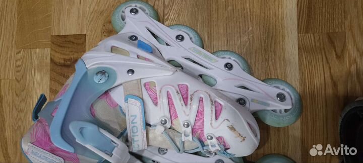 Роликовые коньки с защитой и шлемом