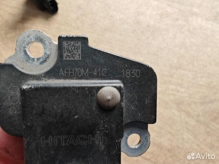 Датчик расхода воздуха Honda Fit GP5 LEB