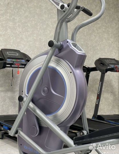 Эллиптический тренажер