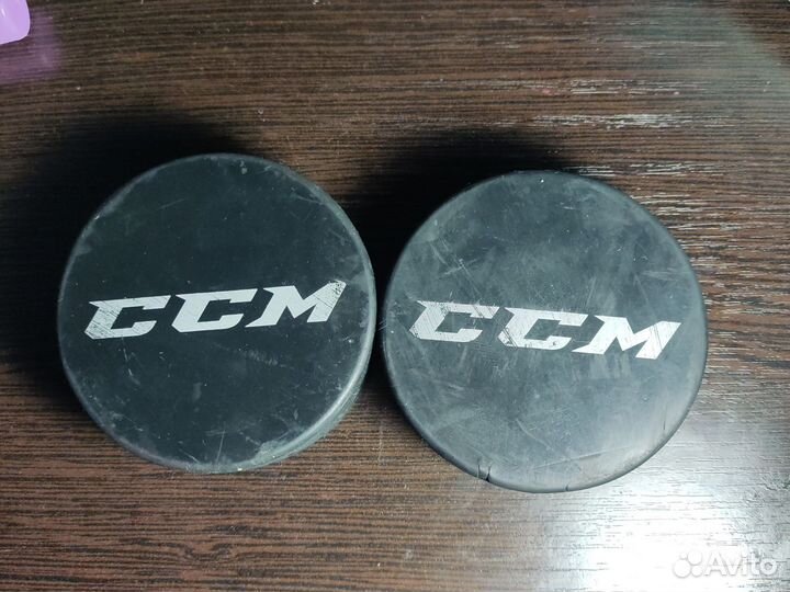 Шайба хоккейная