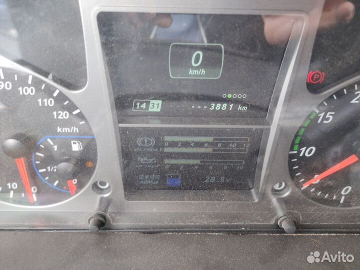 IVECO-Hongyan 8x4 (CQ1314/3304/3314), 2020