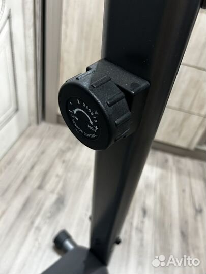 Велотренажер Carbon Fitness U308