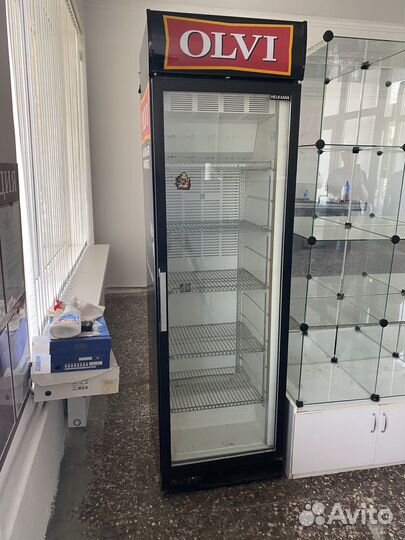 Холодильник витрина бу