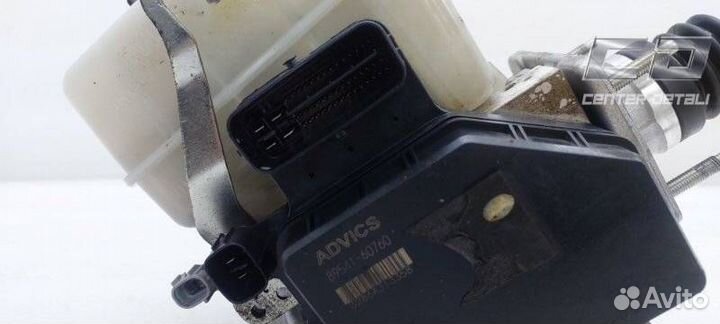 Блок управления ABS Toyota Land Cruiser 4705060710