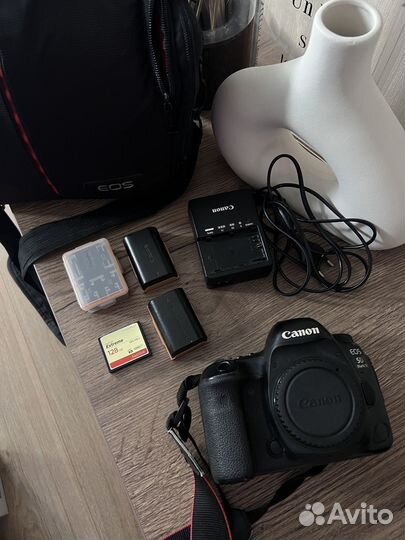 Canon eos 5D mark iv