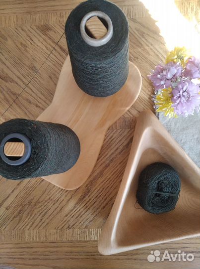 Держатель для пряжи