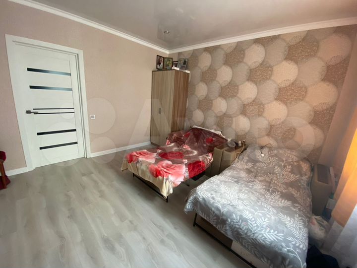 2-к. квартира, 75 м², 6/10 эт.