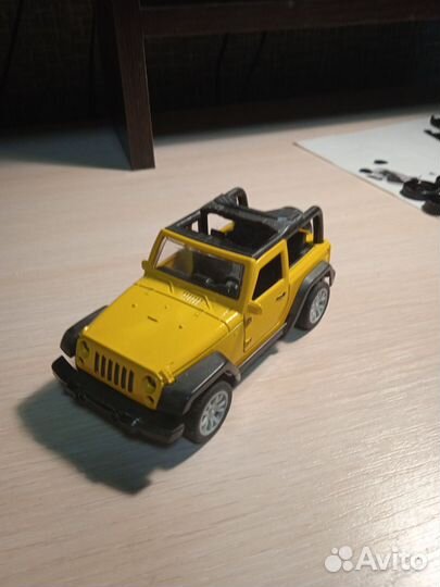 Модель автомобиля jeep