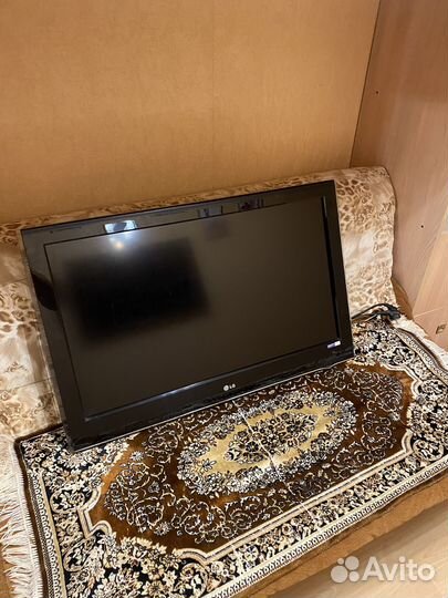 Телевизор LG 37LH5000