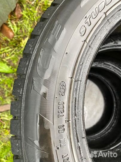 Pirelli Ice Zero 185/60 R15