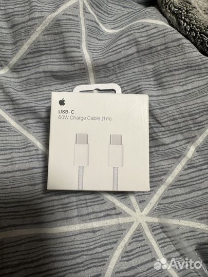 Шнур на iPhone 15