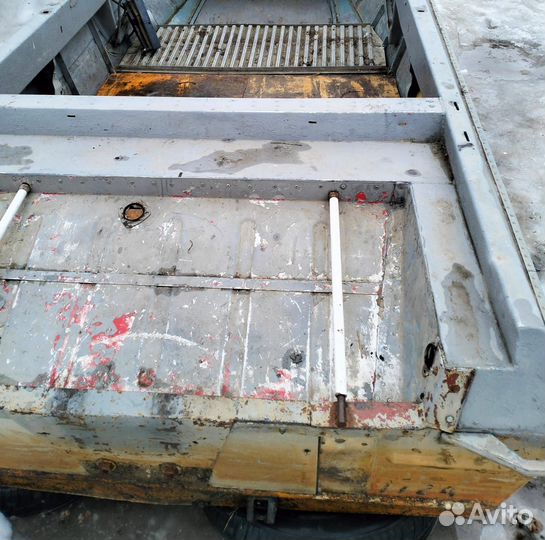 Лодка моторная Крым