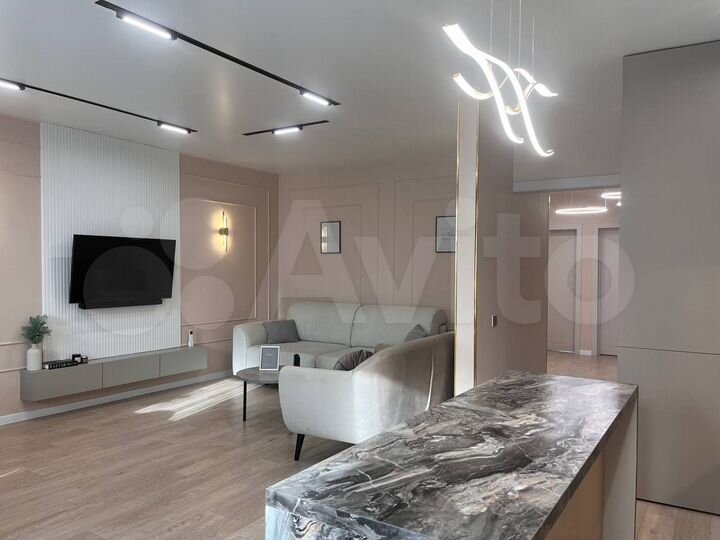 3-к. квартира, 95 м², 6/25 эт.