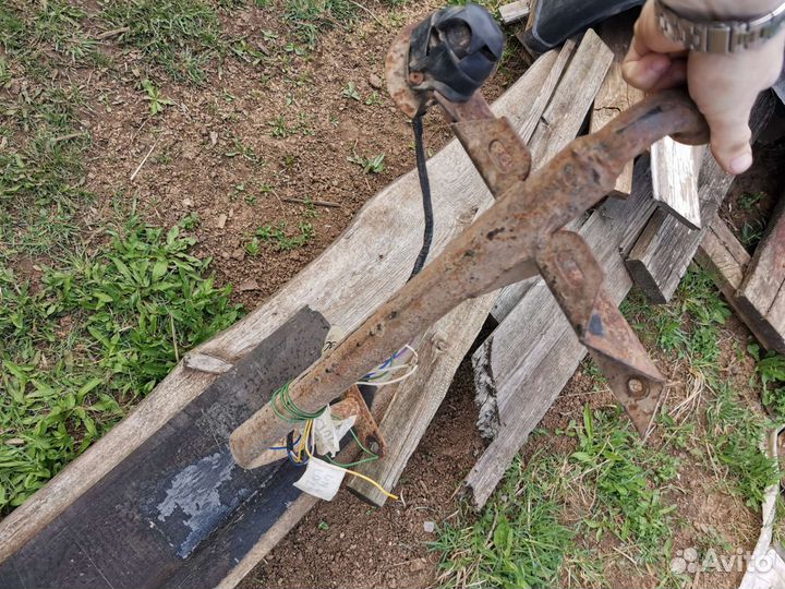 Фаркоп на ниву 2121