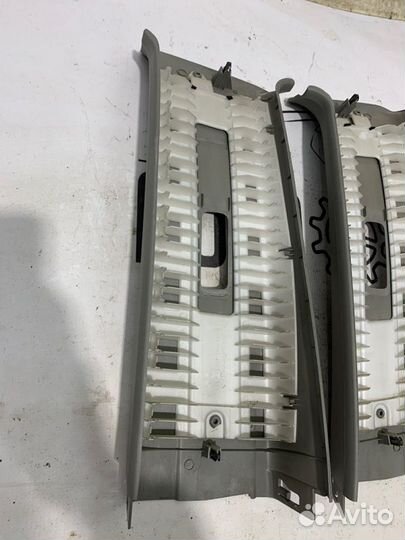 Накладка стойки Nissan X-Trail T30 QR20DE 2004