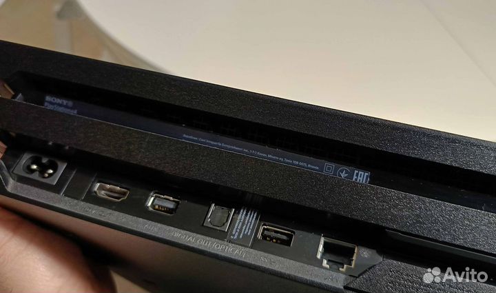 Sony PlayStation 4 Pro 1TB (CUH-7208B) Black