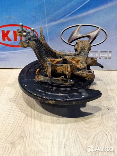 Кулак поворотный KIA sportage 4 Лев