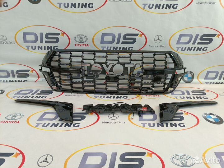 Решетка Toyota Land Cruiser 200 с16г GR Led black