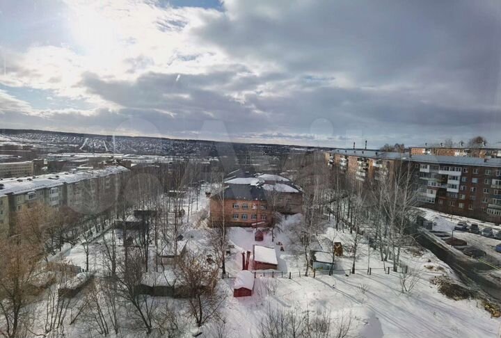 2-к. квартира, 43 м², 8/9 эт.