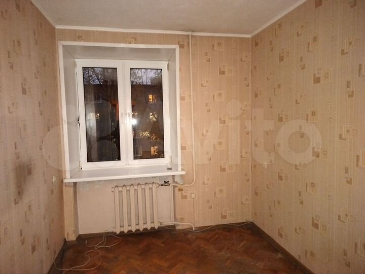 2-к. квартира, 40 м², 4/9 эт.