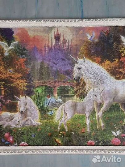 Картина кони