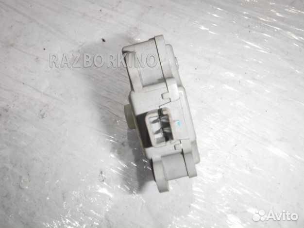 Моторчик заслонки печки