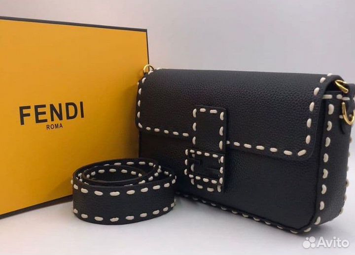 Сумочка Fendi