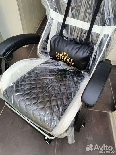 Компьютерное игровое кресло геймерское с массажем