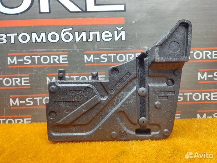 Домкрат Volkswagen Touareg 7L AXQ 2003