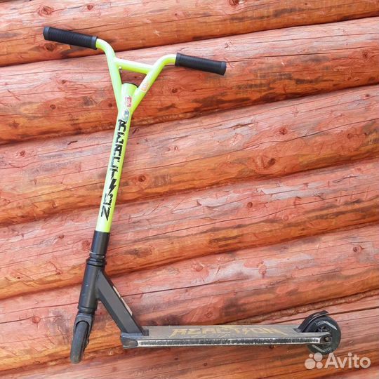 Трюковой самокат