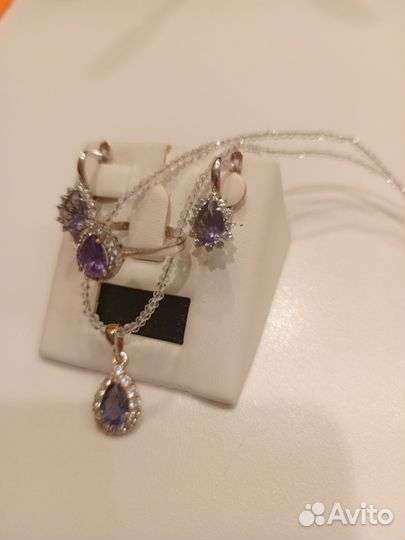Комплект из серебра, шпинель, цирконы