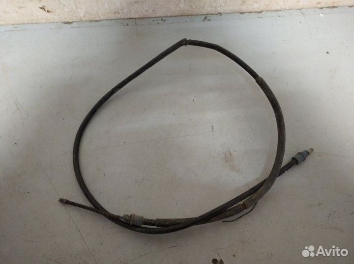 Трос ручника левый Renault Logan 2004-2015