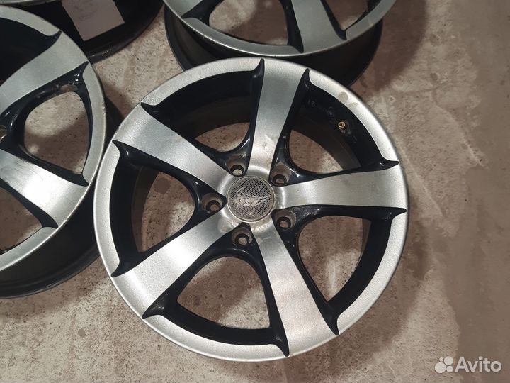 Литые диски r 16 5 114 3