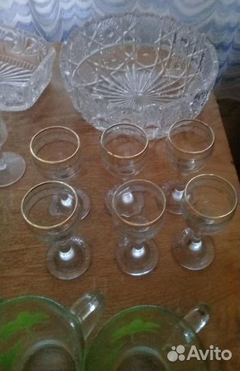 Бокалы,рюмки,кружки,салатники хрустальные и т.д