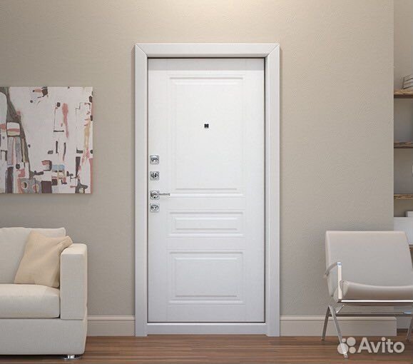 Дверь входная в квартиру