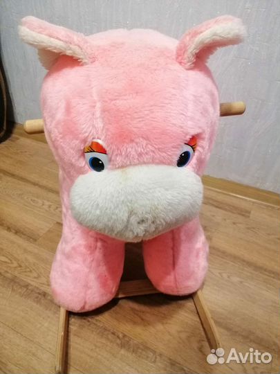 Детская игрушка качалка