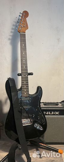 Электрогитара fender squier stratocaster