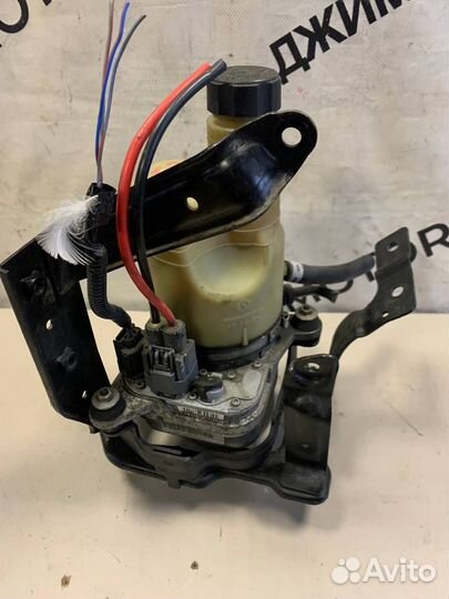 Насос гура Вольво S40/V50 2004-2012 электро