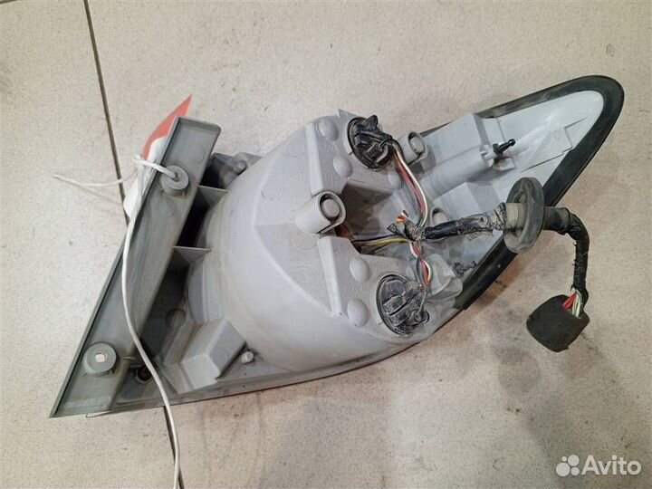 Фонарь задний наружный левый Chevrolet Epica 2006