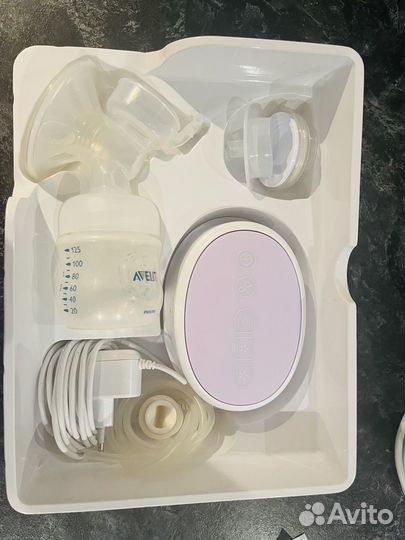 Набор товаров avent для малыша и мамы