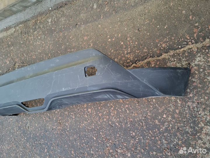 Юбка заднего бампера Toyota
