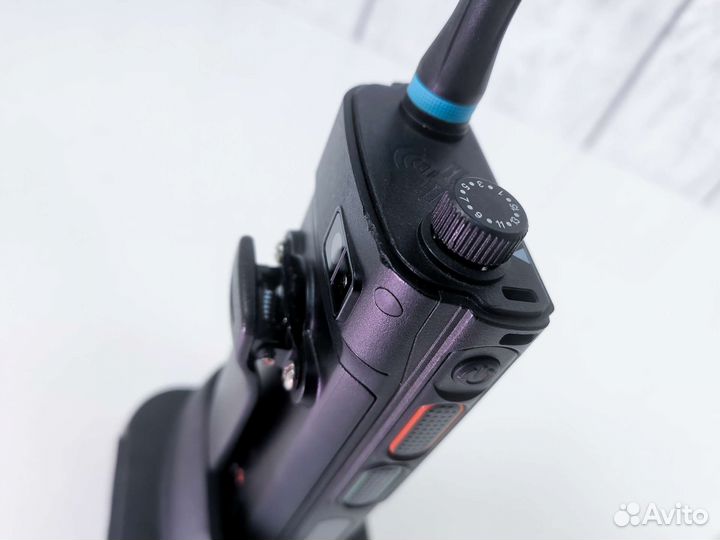 Рация / смартфон Runbo E72 / E81