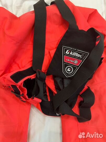 Горнолыжный костюм женский 42 44