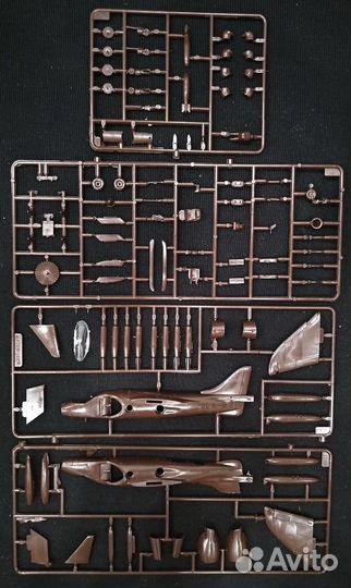 Hawker Siddeley Harrier GR.1 1/72 ново frog